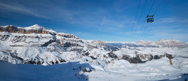 Bílo pod vámi, modro nad hlavou. Kouzelné lyžování a pohádková zábava ve ski areálu Gitschberg Jochtal