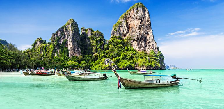 Phuket se začne otevírat turistům. Od 1. července bez povinné karantény