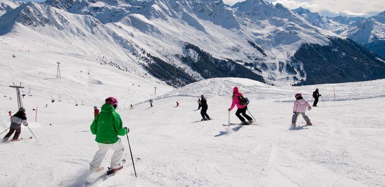 Lyžování v Itálii: Nejlepší lyžařská střediska italských Alp