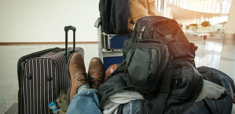 Praktické tipy, co sbalit do kufru a s čím vás do letadla nepustí
