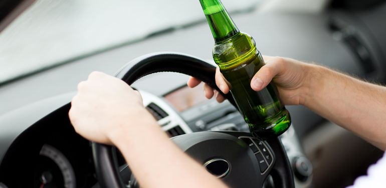 Řídit pod vlivem alkoholu není vždy trestné. Kde v Evropě nulová tolerance nefrčí? 