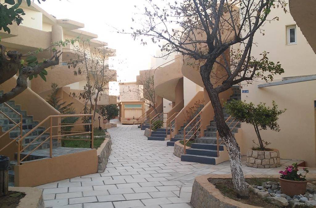 Kavros Beach