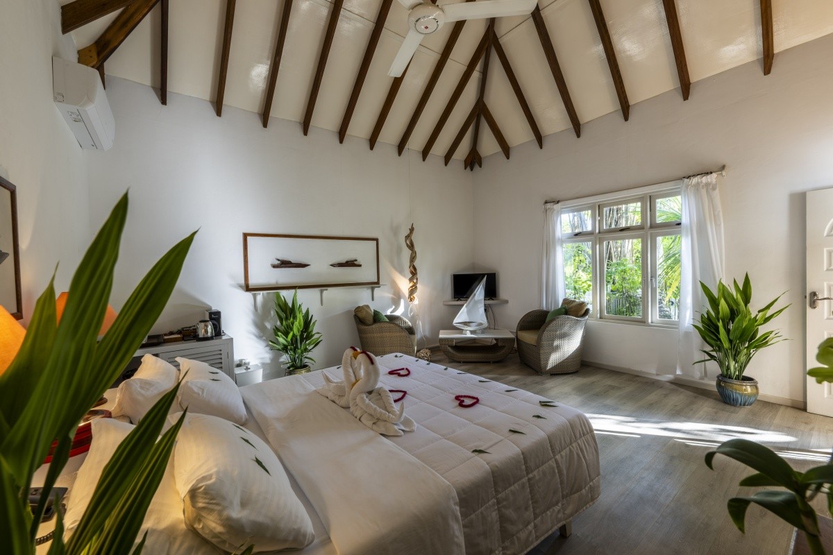 Nika Island Resort