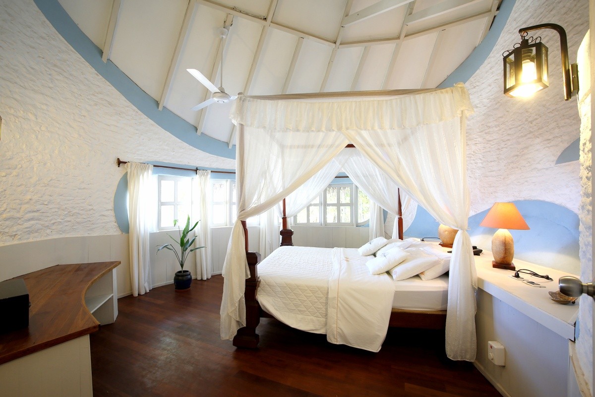Nika Island Resort