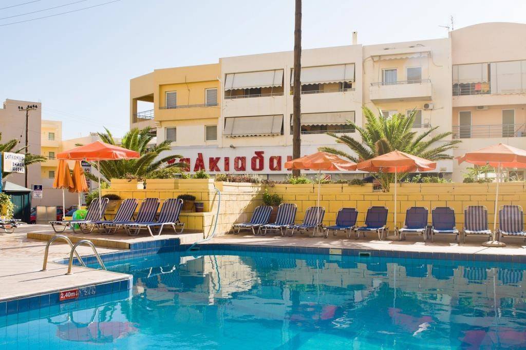 Lefkoniko Beach