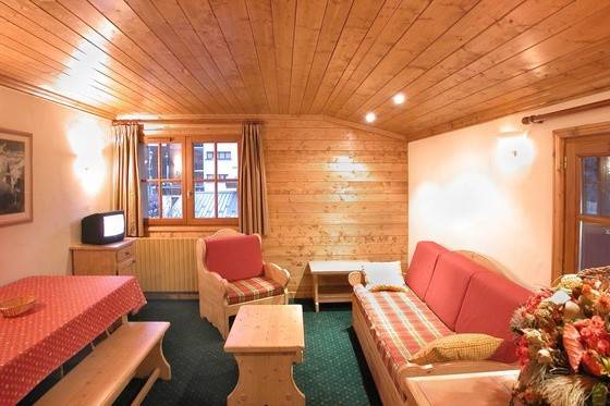 Alpina Lodge