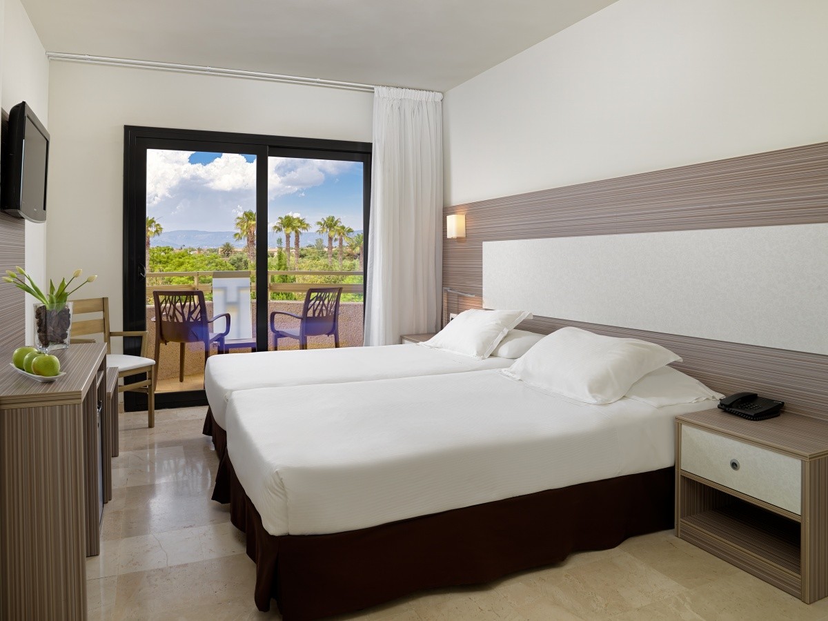H10 Cambrils Playa