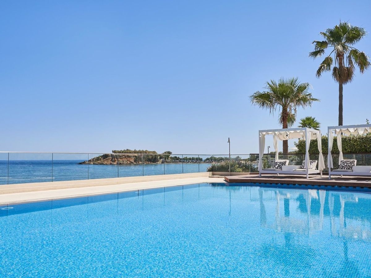 Atlantica Kalliston Resort