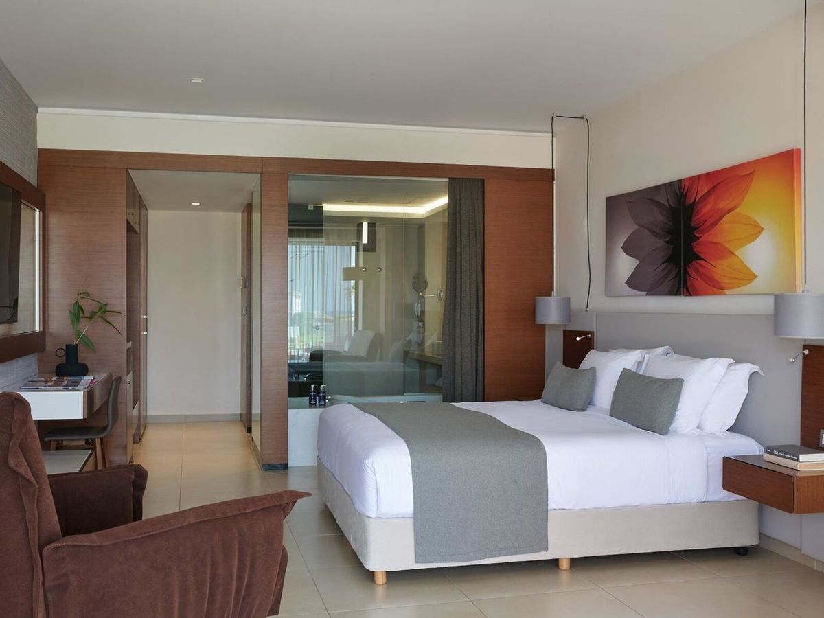 Atlantica Kalliston Resort