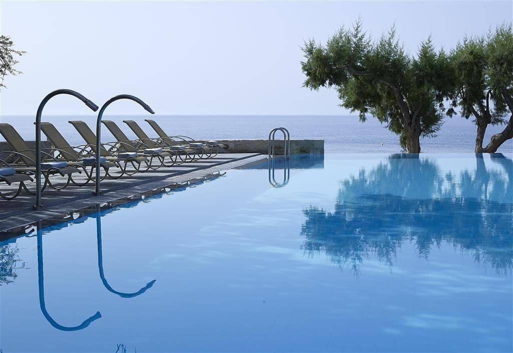 Kakkos Bay