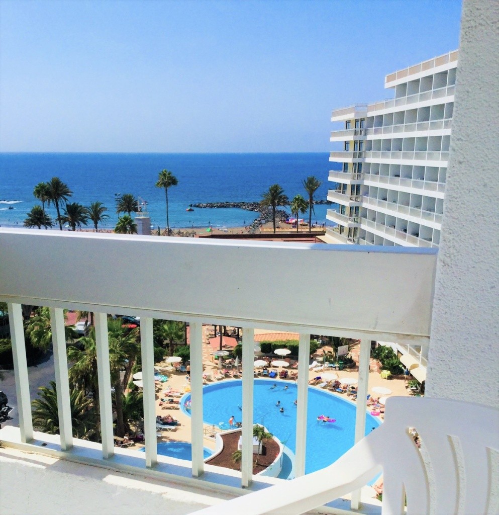 Ona Palm Beach