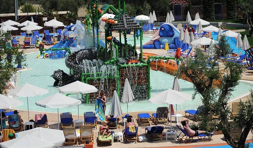 Planos Aparthotel