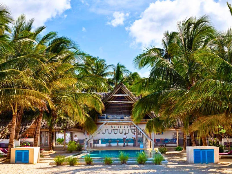 Nur Beach