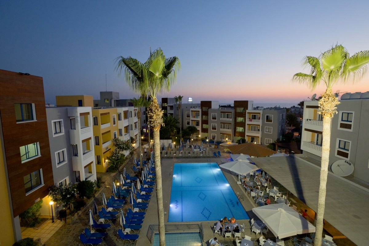 Kefalos Damon Hotel Apartments