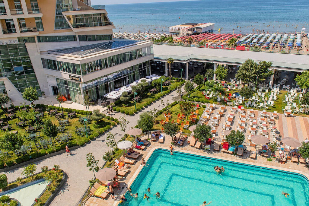 Rafaelo Resort