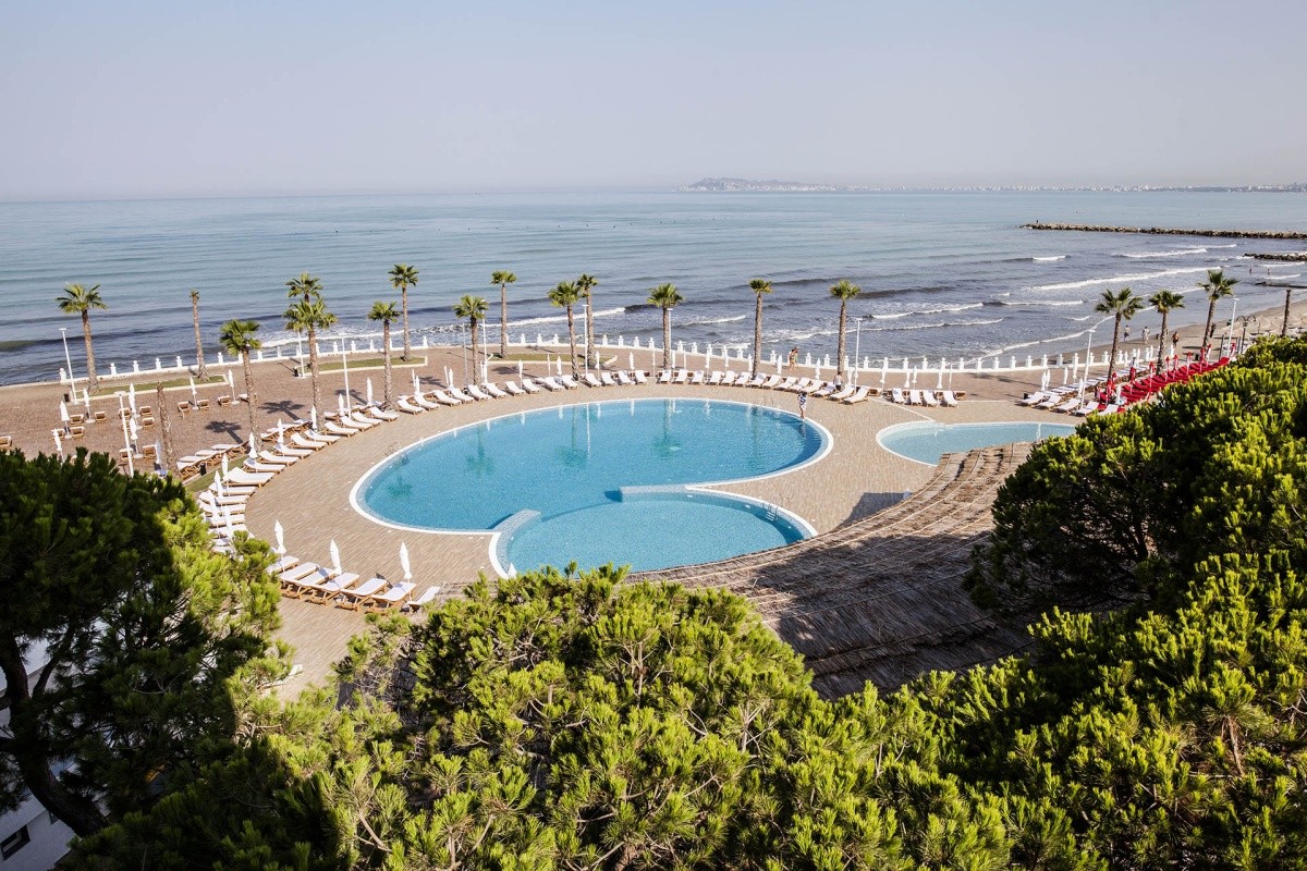 Prestige Resort & Aquapark