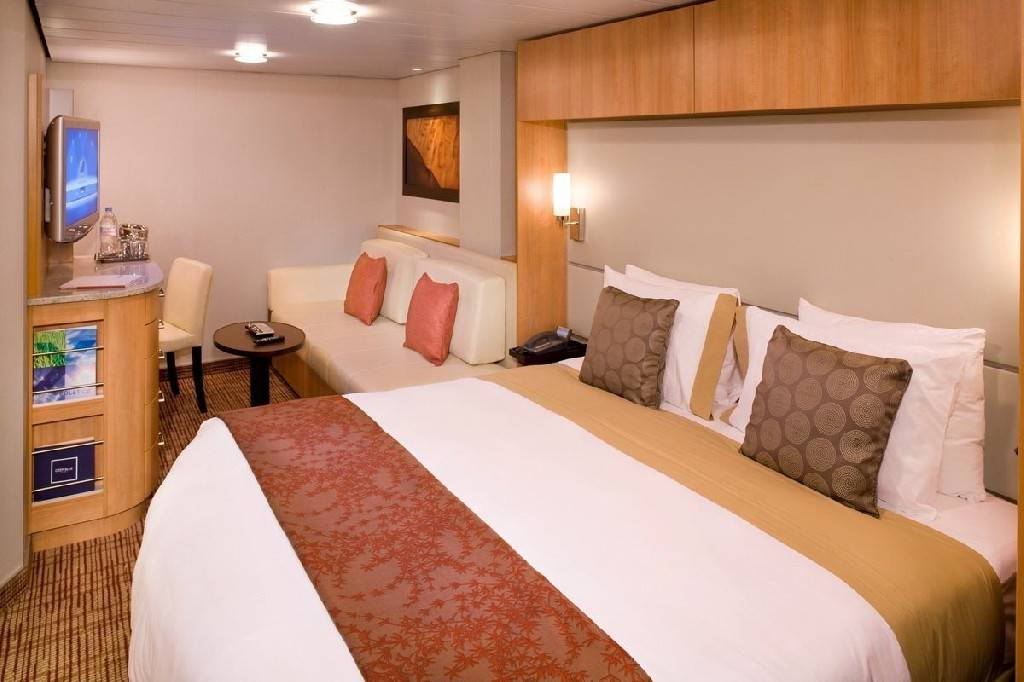 Celebrity Solstice