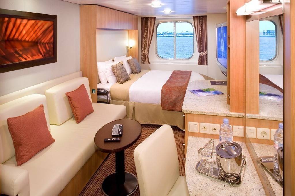 Celebrity Solstice