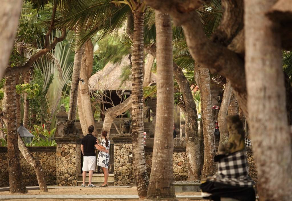 Puri Santrian Beach Resort & Spa