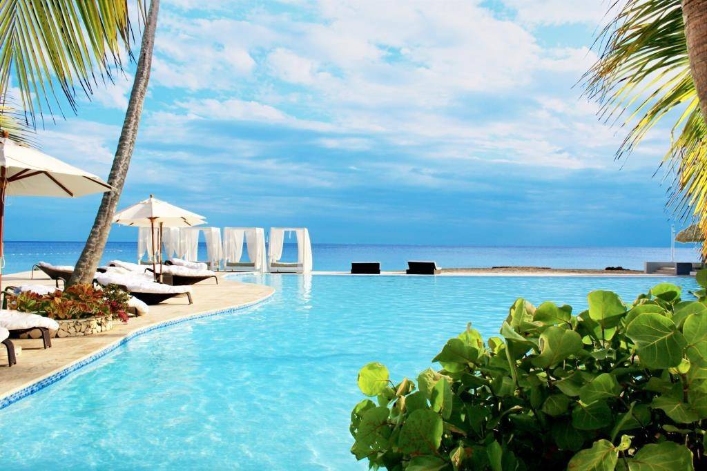 Viva Wyndham Dominicus Beach