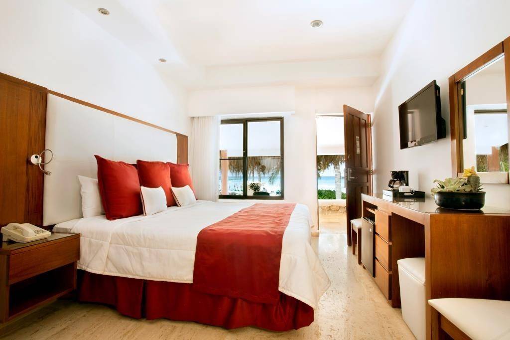 Viva Wyndham Dominicus Beach