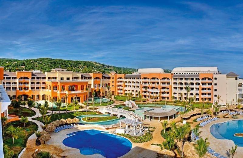 Iberostar Rose Hall Suites