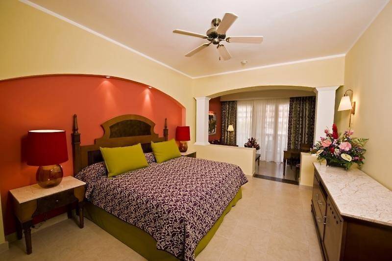 Iberostar Rose Hall Suites