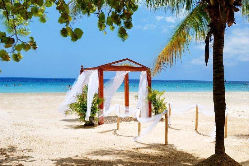 Couples Swept Away