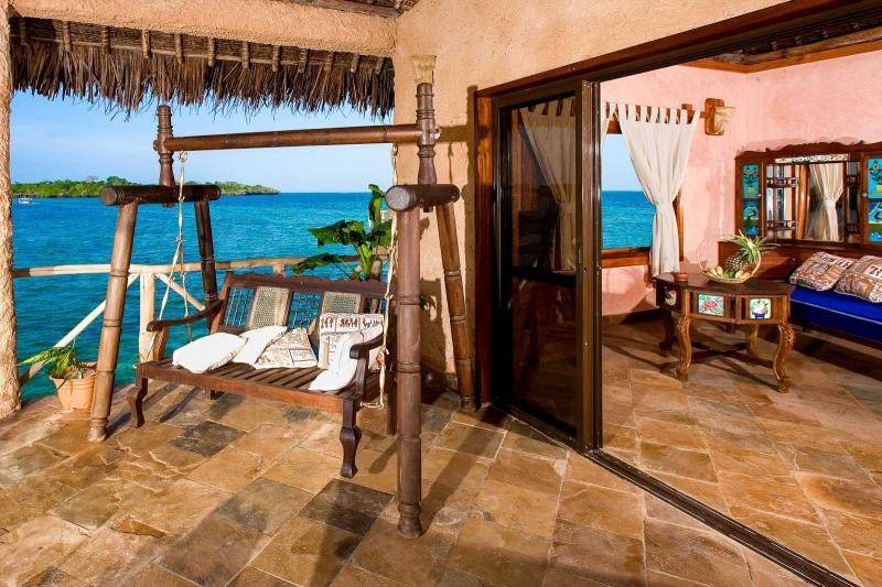 Sands At Chale Island