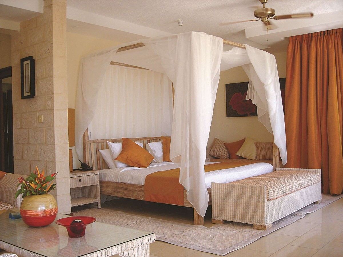 Leopard Beach Resort & Spa