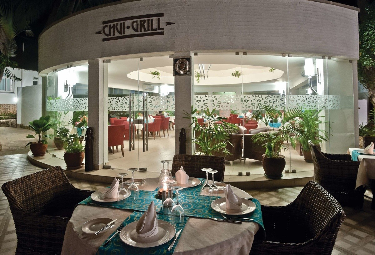 Leopard Beach Resort & Spa