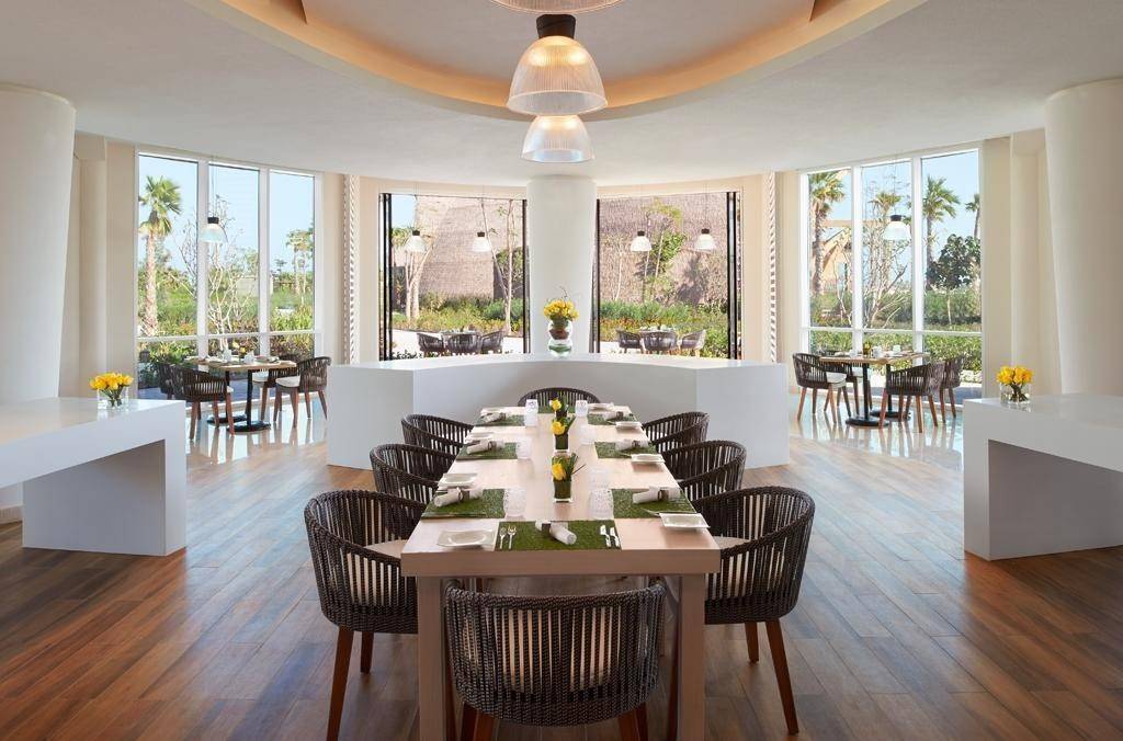 Banana Island Resort