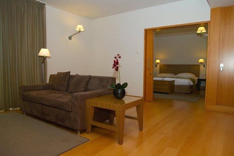 Golden Residence