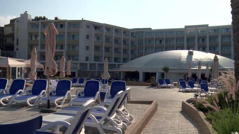 Seabank Resort & Spa