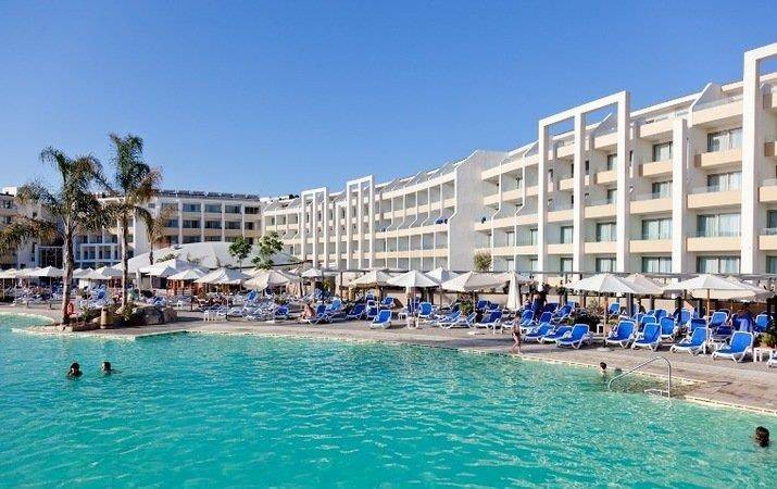 Seabank Resort & Spa