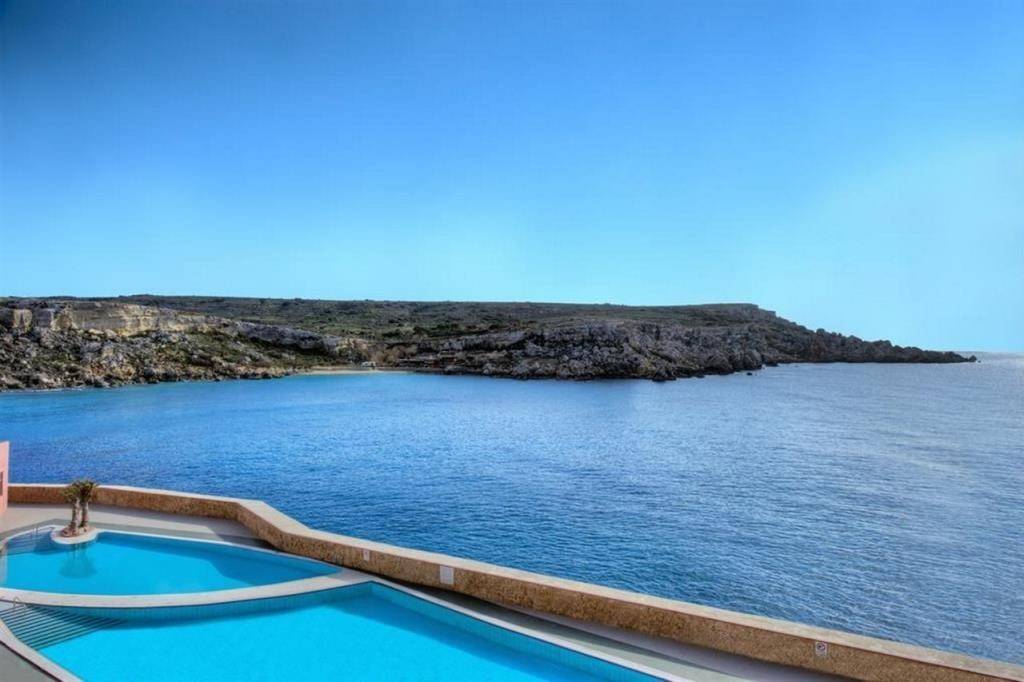 Paradise Bay