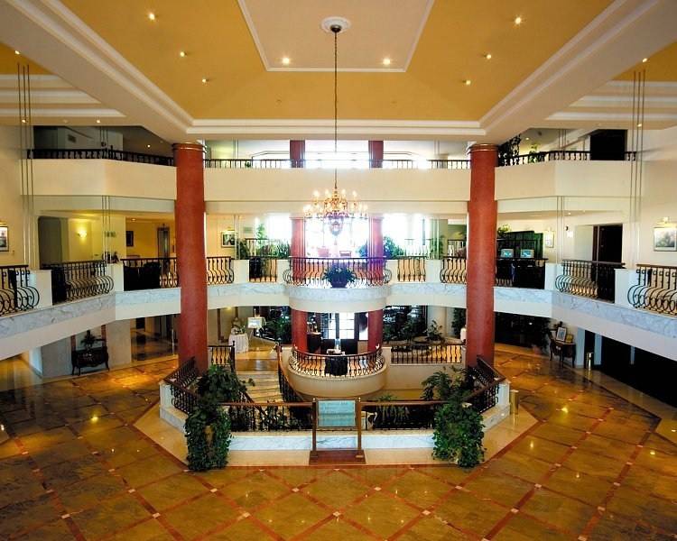 Radisson St. Julian's