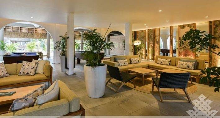 Paradis Beachcomber Golf Resort & Spa