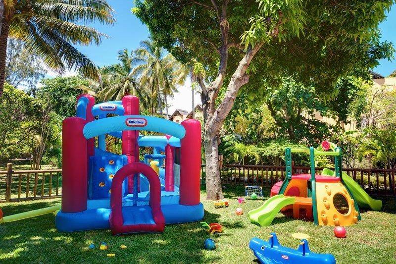 Lux Grand Baie Resort & Residences (Ex. Merville Beach)