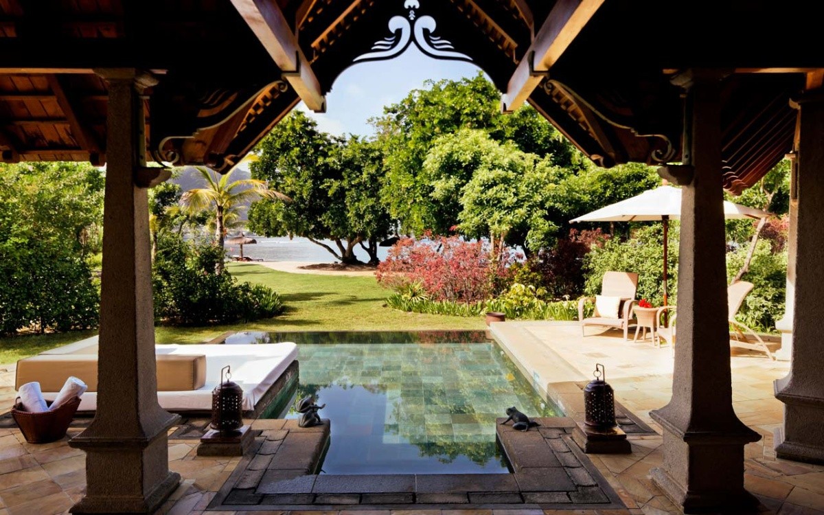 Maradiva Villas Resort & Spa
