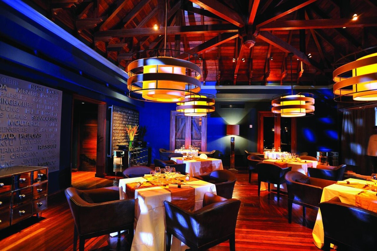 Maradiva Villas Resort & Spa