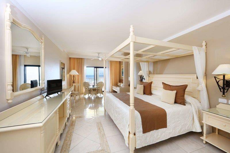 Bahia Principe Luxury Akumal