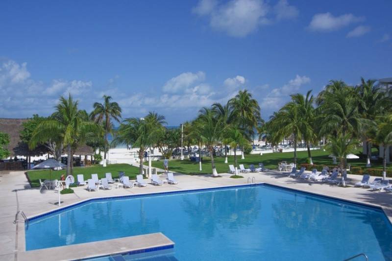 Beach Scape Kin Ha Villas & Suites
