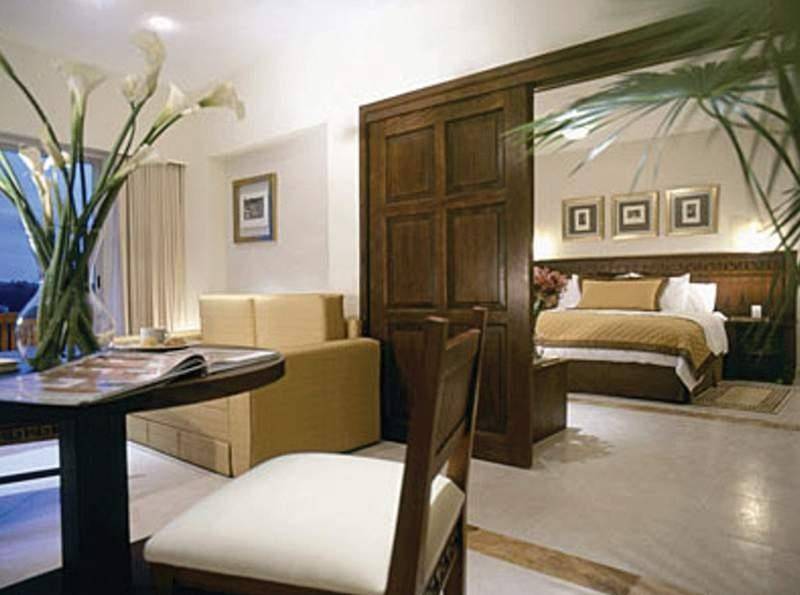 Bluebay Grand Esmeralda