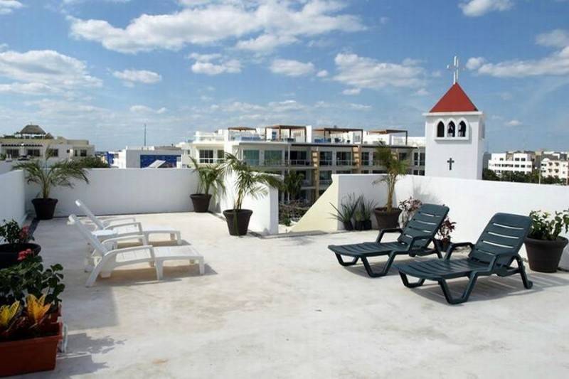 El Campanario  & Estudios