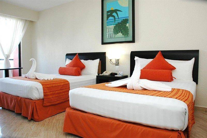 Crown Paradise Club Resort