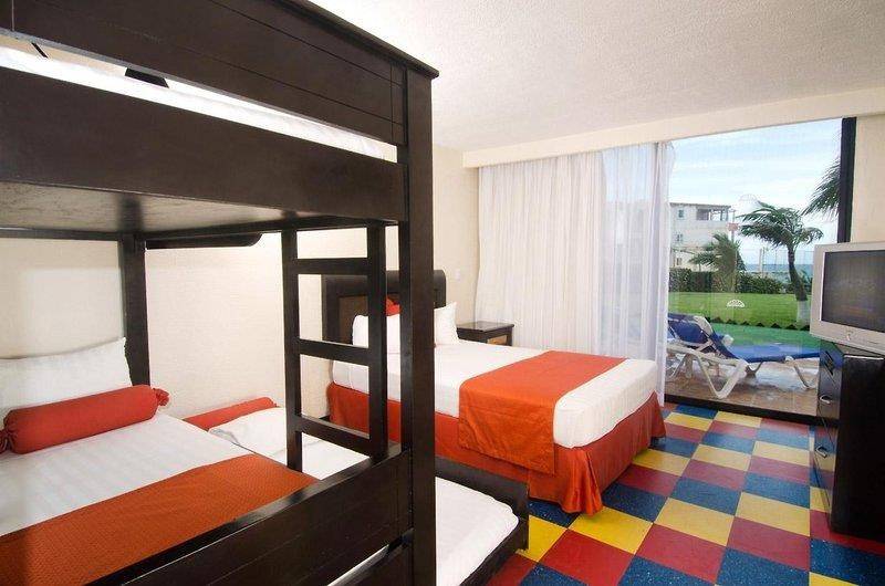 Crown Paradise Club Resort