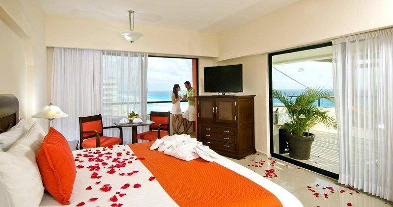 Crown Paradise Club Resort