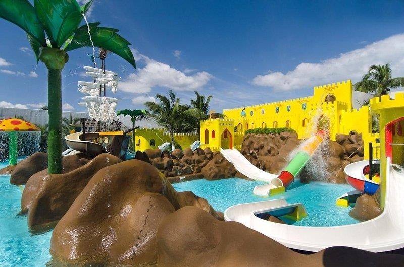 Crown Paradise Club Resort
