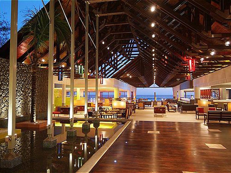 Avani Seychelles Barbarons Resort & Spa